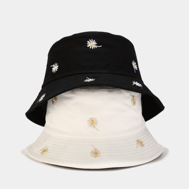 Daisy Flower Embroidered Bucket Hat